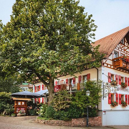 Landgasthaus Zur Linde, Neusatz Bühl Exterior foto
